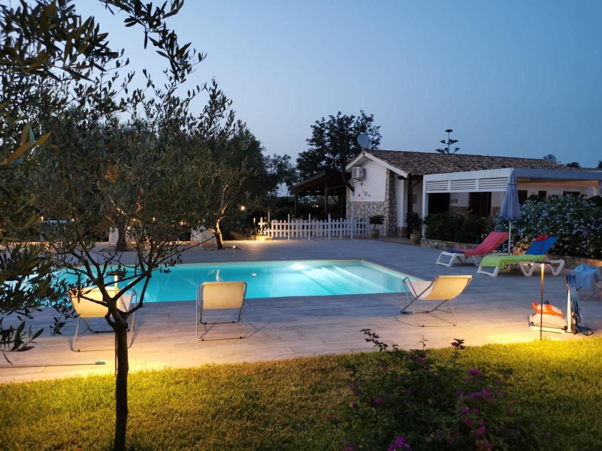 Villa Hibiscus Кастеламаре дел Голфо Екстериор снимка