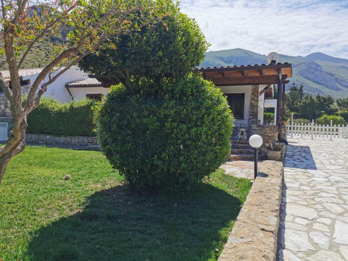 Villa Hibiscus Кастеламаре дел Голфо Екстериор снимка