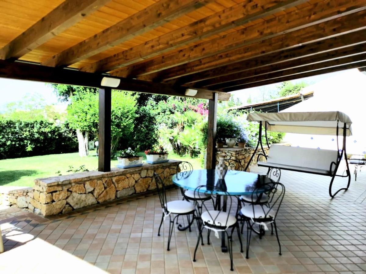 Villa Hibiscus Кастеламаре дел Голфо Екстериор снимка