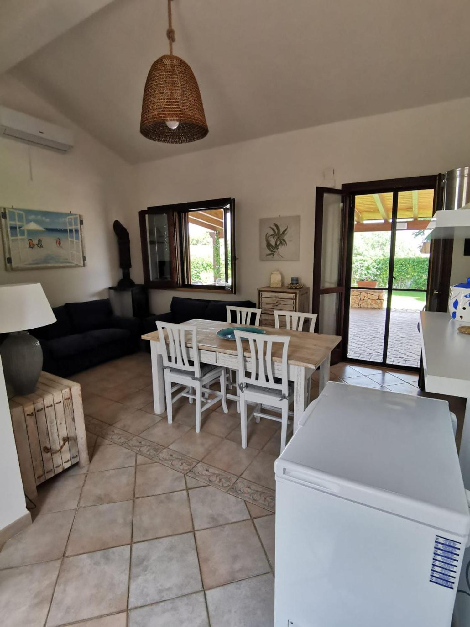 Villa Hibiscus Кастеламаре дел Голфо Екстериор снимка